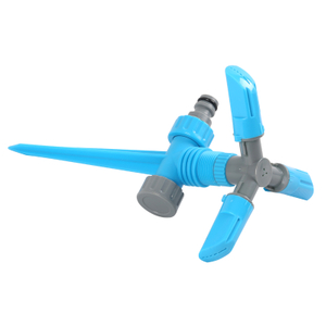 溫室用塑料 3 臂旋轉噴頭，帶尖頭噴灑